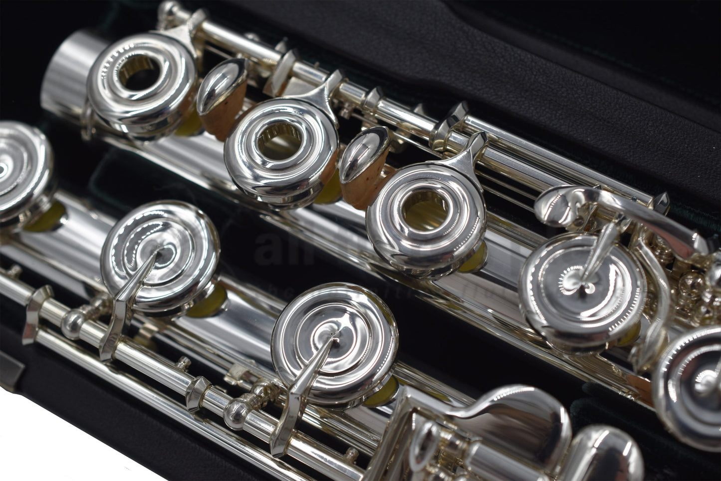 Altus A13 Flute close up of right hand keywork 