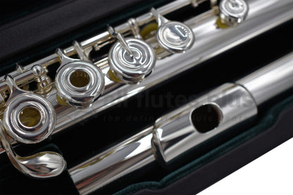 Altus A13 Flute close up of embouchure, headjoint and some body keywork 