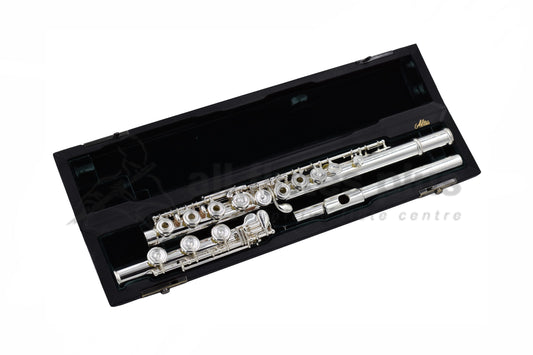 Altus A13 Flute set in an open case showing the whole flute