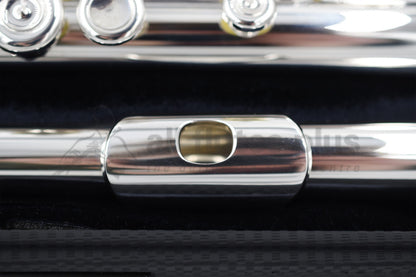 Burkart Elite flute close up of embouchure, lip plate, on headjoint