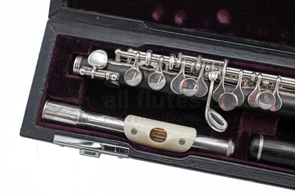 Pre-owned Yamaha YPC81 Piccolo with Yamaha Custom Headjoint & Metal Headjoint C7942