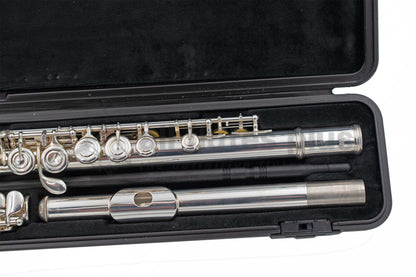 Yamaha YFL212 Pre-owned Flute C7954