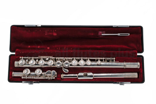 Yamaha YFL411 Pre-Owned Flute C8048