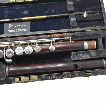 Pre-owned Rudall Carte Cocus Wood Flute C8105