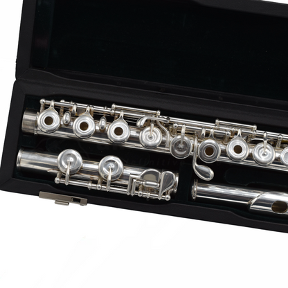 Pre-owned Pearl 665 Flute C8128