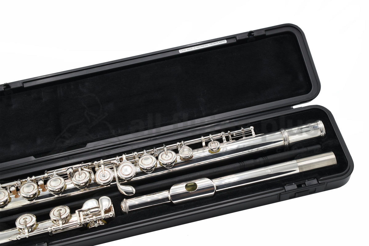 Yamaha YFL212 Pre-owned Flute C8195
