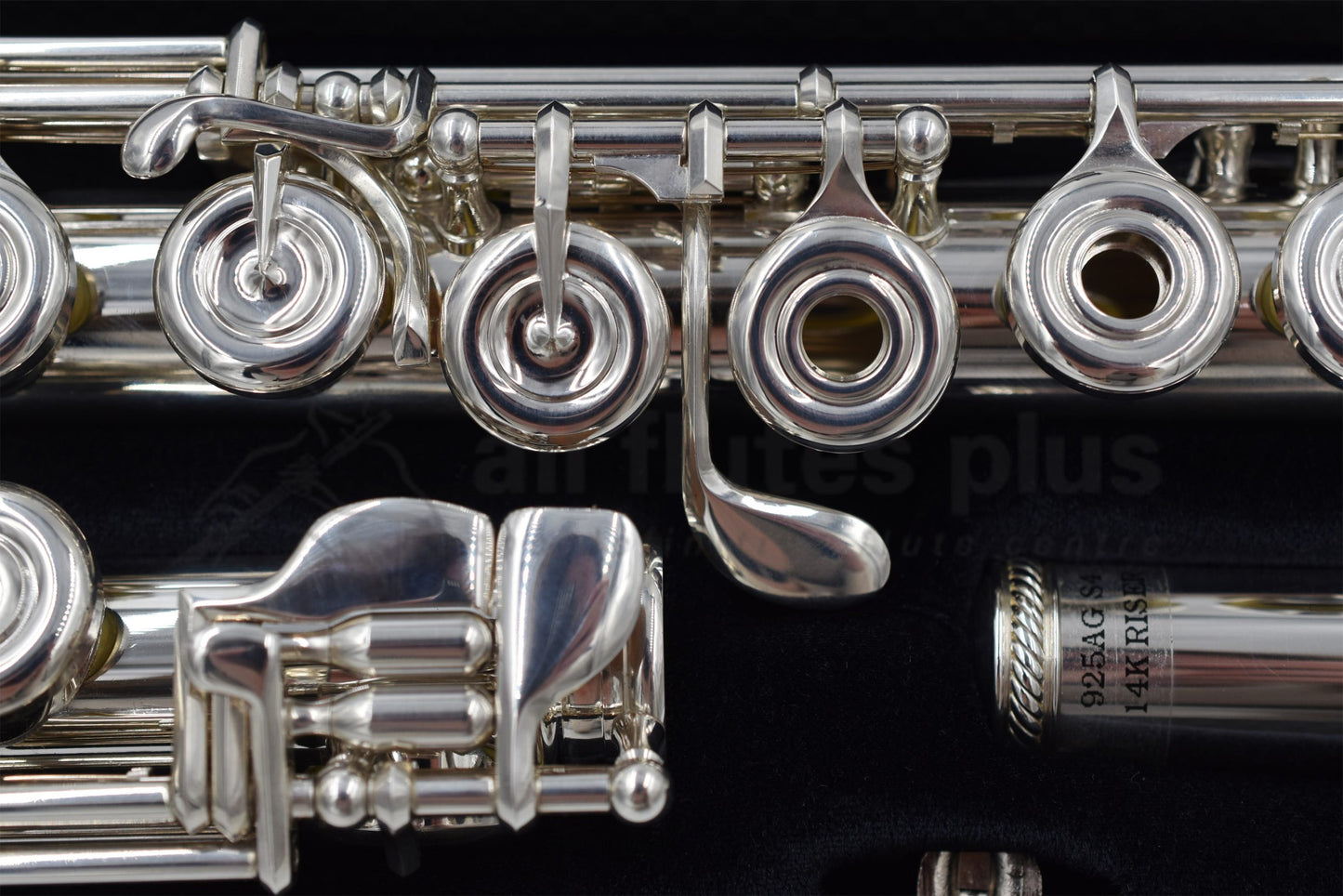 Burkart Elite flute close up of offset G mechanism and some body joint and footjoint keywork