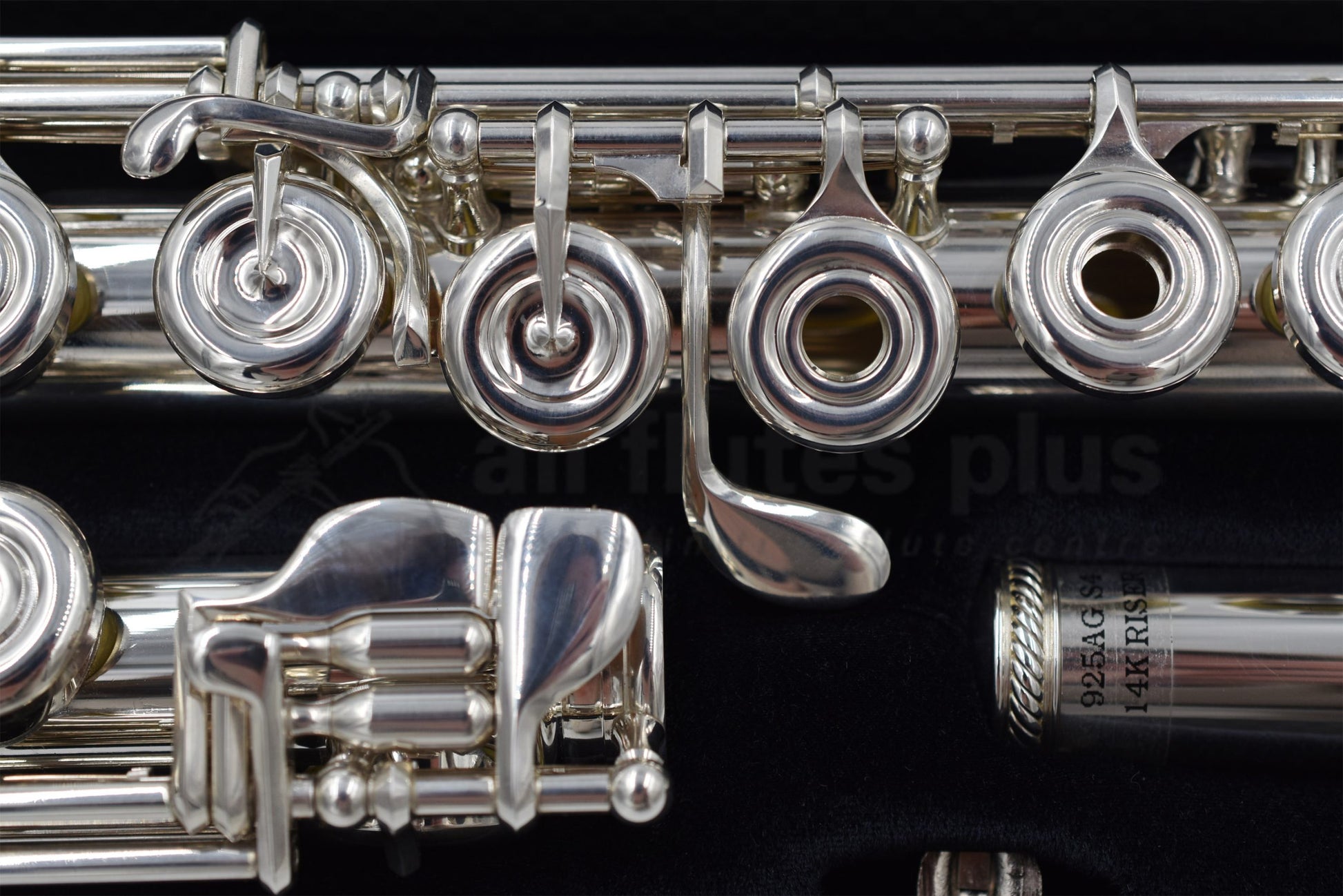 Burkart Elite flute close up of offset G mechanism and some body joint and footjoint keywork