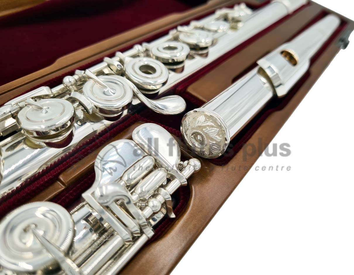 Close up of Miyazawa CS - A Engraved silver crown
