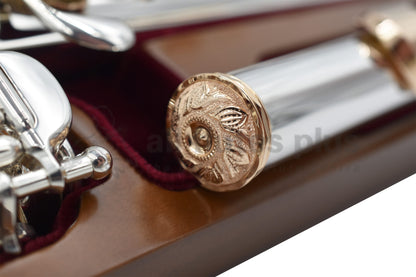 Close up of 14K Gold Engraved Crown on Miyazawa CS B Flute Headjoint