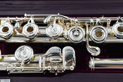 Miyazawa MJ25 Flute inside burgundy velvet lined hard case showing G key mechanism and footjoint keywork