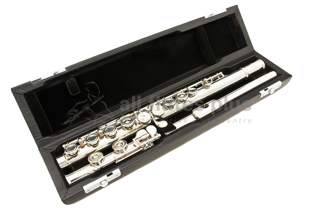 Miyazawa 102 flute in an open black velvet bound hard case showing off the .925 silver lip plate and silver plated body tube and mechanism