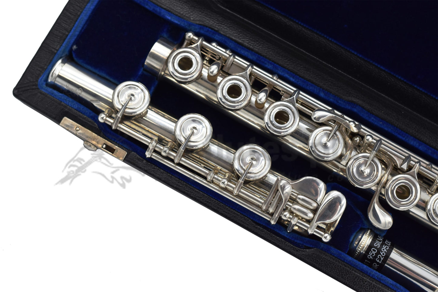 Nagahara Pre-Owned Handmade Silver Flute with 18K Gold Riser footjoint close up