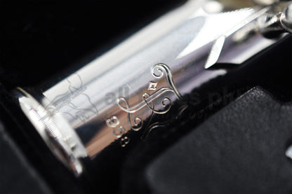 Close up of Nagahara logo on the footjoint on the Nagahara Handmade Flute