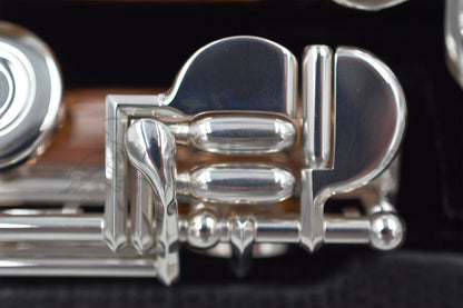 Sankyo 10K-2 gold flute footjoint keywork close up