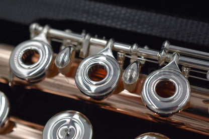 Sankyo 10K-2 gold flute close up of right hand open hole keywork on body tube