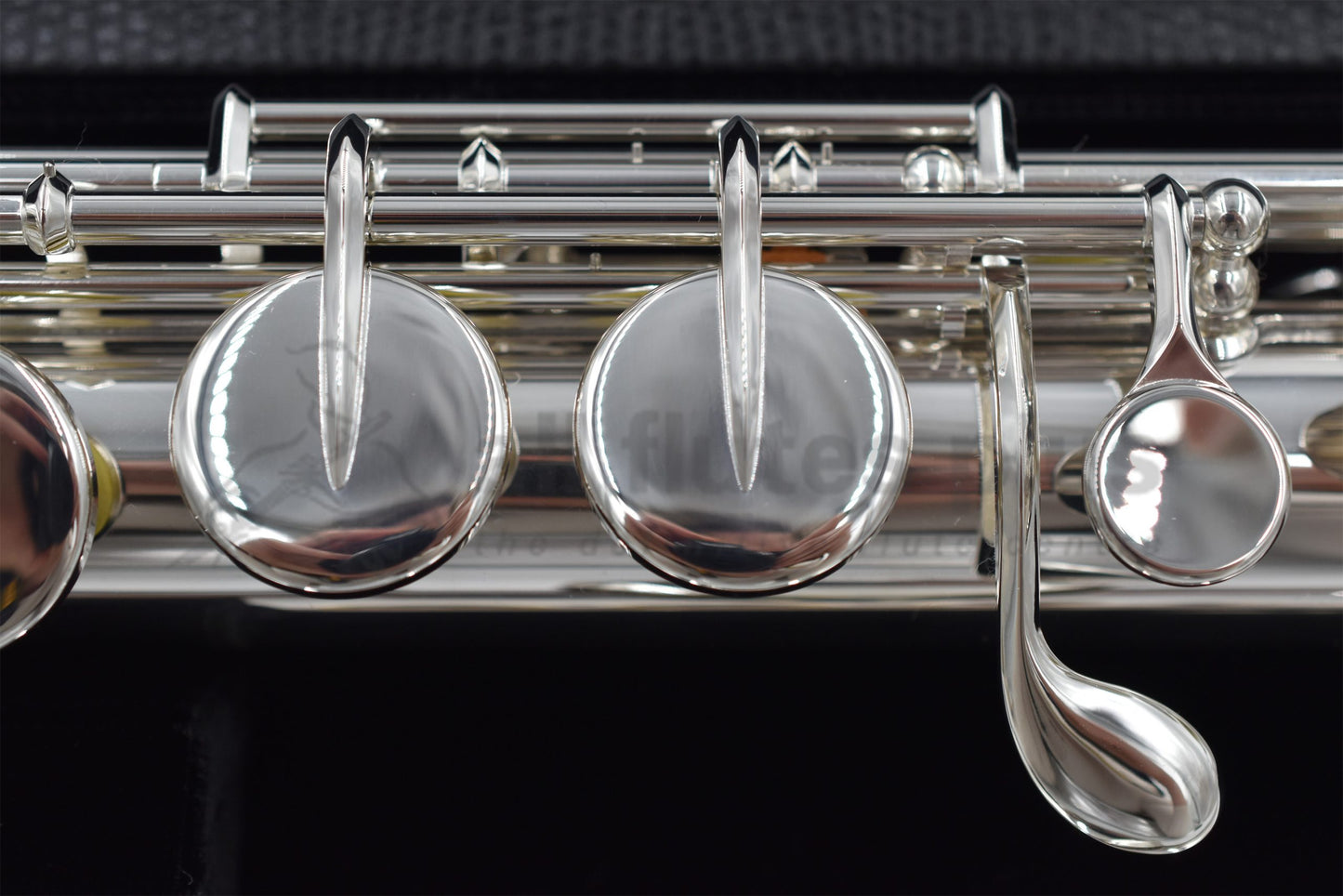 Sankyo AF301S Alto flute close up of keywork and mechanism on the body