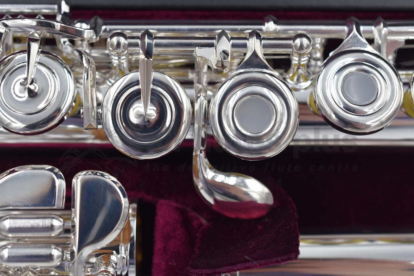 Trevor James Performer Privilege flute close up of offset G keywork and mechanism