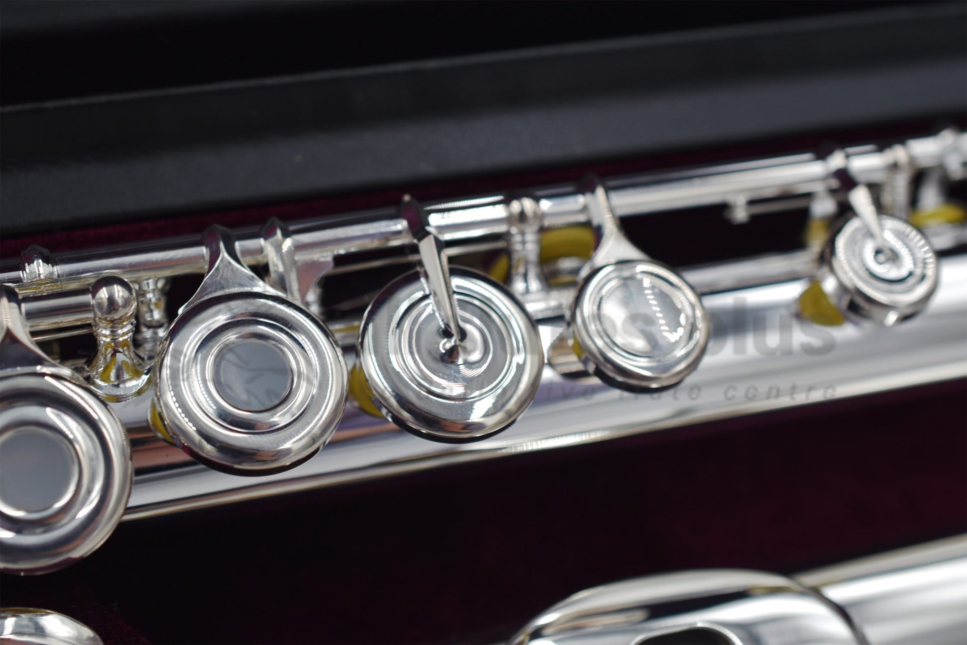 Trevor James Performers Privilege flute close up of left hand keywork and mechanism 