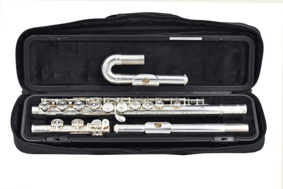Yamaha YFL212U Pre-Owned Flute-c9068
